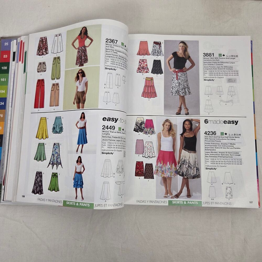 Simplicity Pattern Counter Display Catalog 2010 Halloween Costume Sewing Crafts - Picture 10 of 14
